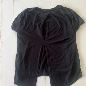 Black backcut T-shirt